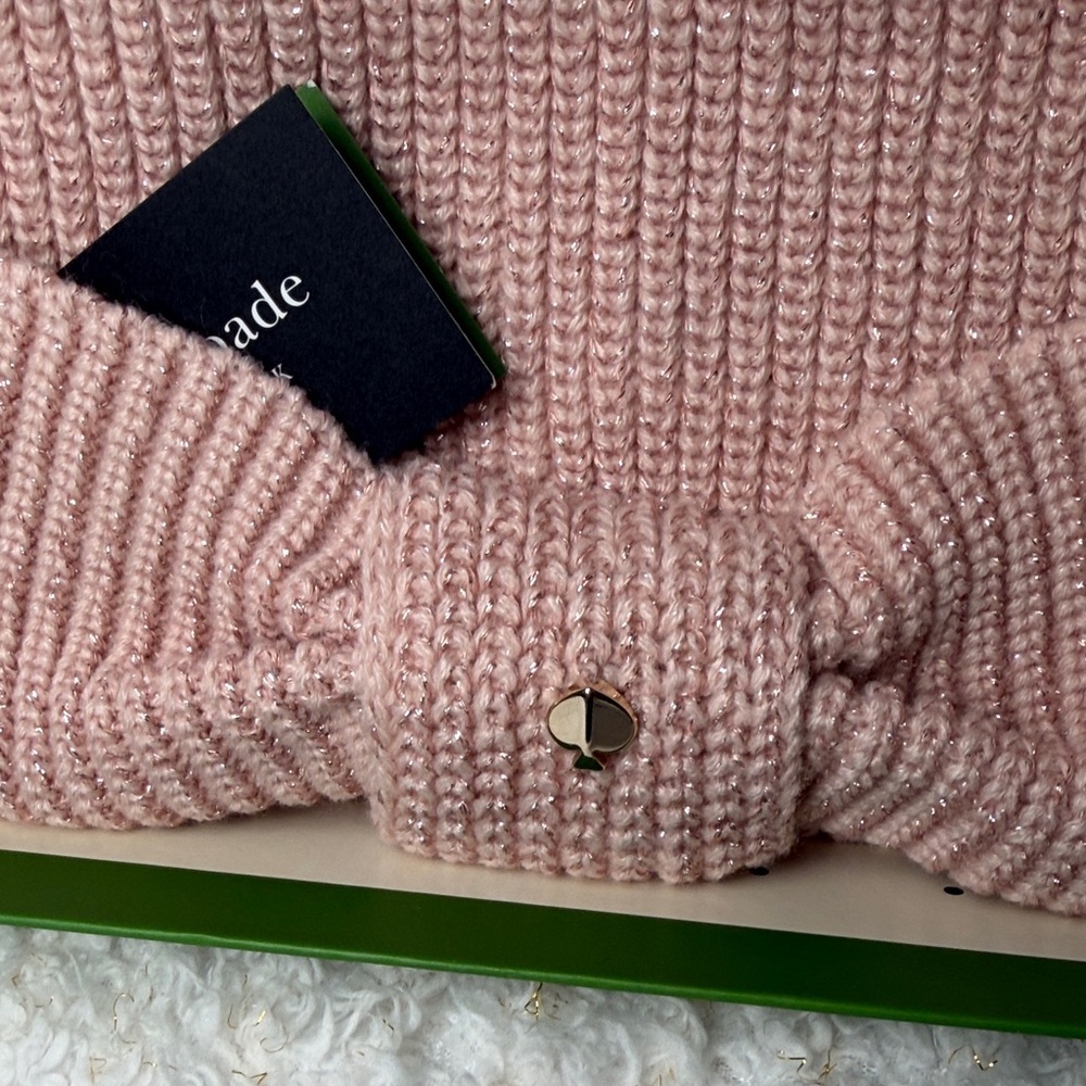 Kate‎ Spade New York women’s Beanie & Scarf Boxed Gift Set - Picture 4 of 6